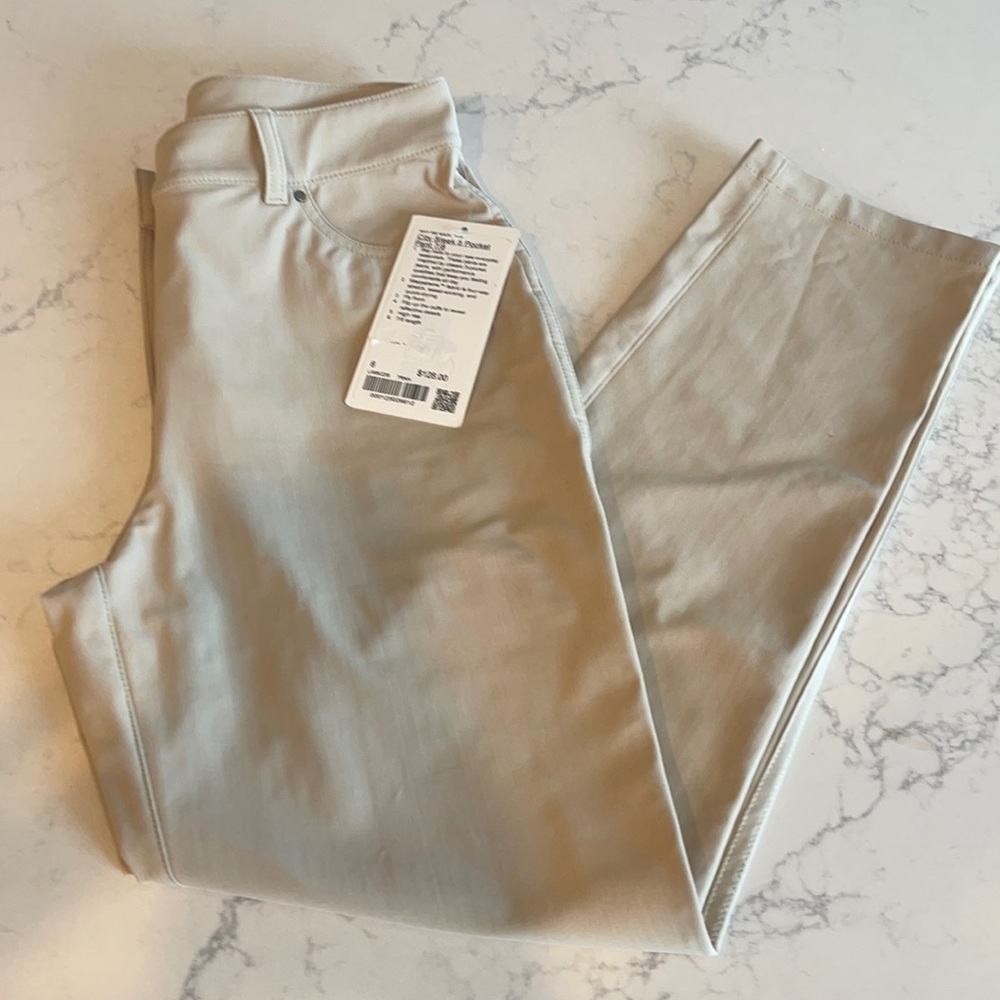 Lululemon Sleek 5 pocket pant 7/8
